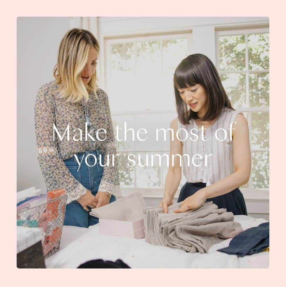 近藤麻理恵のインスタグラム：「This summer is the perfect time to invest in your passion! If you're interested in helping others through the #KonMariMethod, visit the link in @konmari.co’s bio to sign up for our three-day online course to become a certified Consultant. There's still space in our July course...we hope to see you there!」