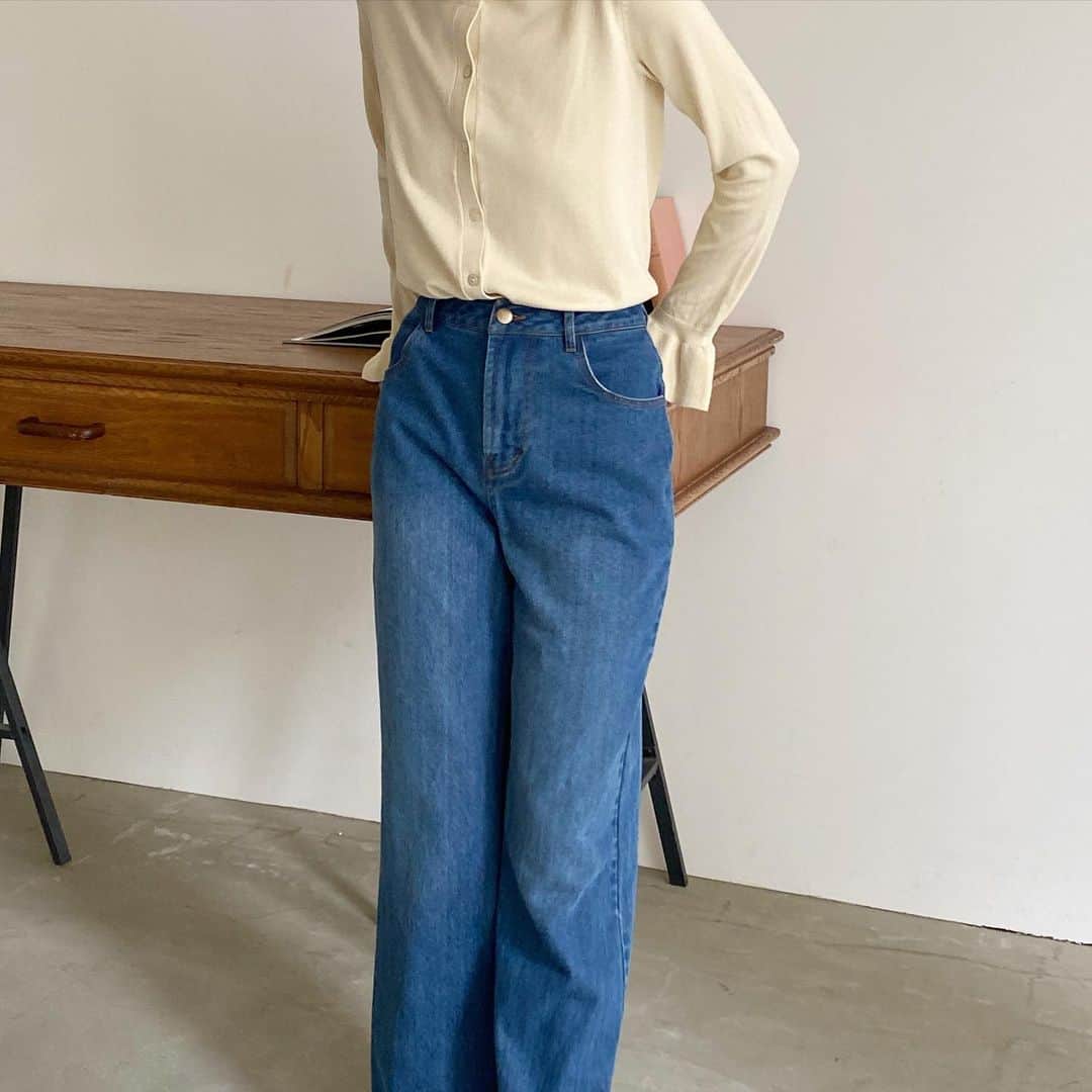 titivateさんのインスタグラム写真 - (titivateInstagram)「≪7/4 newitem≫ . #ストレートデニムパンツ 【3color】(ACXN1537)  #titivate #ティティベイト #デニム #ストレートデニム #デニムコーデ #夏コーデ #ファッション #カラーコーデ #大人カジュアル #トレンドコーデ #大人カジュアルコーデ #シンプルコーデ #きれいめカジュアルコーデ #大人可愛いコーデ」7月4日 13時42分 - titivatejp