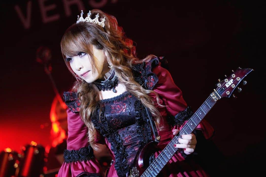 のインスタグラム：「D主催 Mad Tea Party Vol.36  川崎クラブチッタありがとうございました。  ダウトの幸樹と。 #HIZAKI #Versailles #幸樹 #ダウト」