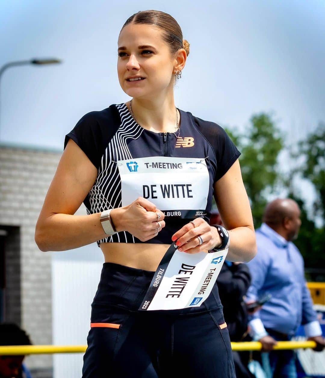 ラウラ・デ・ウィットのインスタグラム：「In case people forget my name 🥸   📸 by @robsportfotografie」