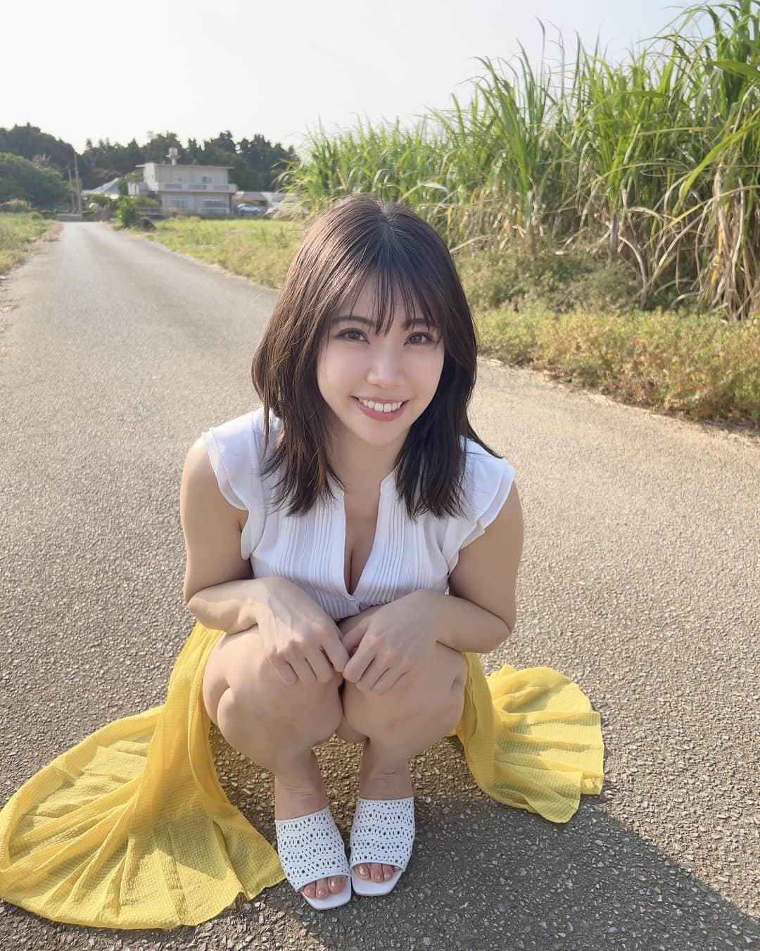 鈴木ふみ奈さんのインスタグラム写真 - (鈴木ふみ奈Instagram)「7月5日誕生日を迎えました♡  大好きなグラビアのお仕事や演技のお仕事をこんなに長く続けていられるのは、応援して下さる皆様のお陰です✨  ありがとうございます😊  まだまだ鈴木ふみ奈成長していくのでついてきてね🔥 写真集LOVE&PEACEのオフショットも沢山載せていくのでお楽しみに...♡」7月5日 0時00分 - fuminasuzuki