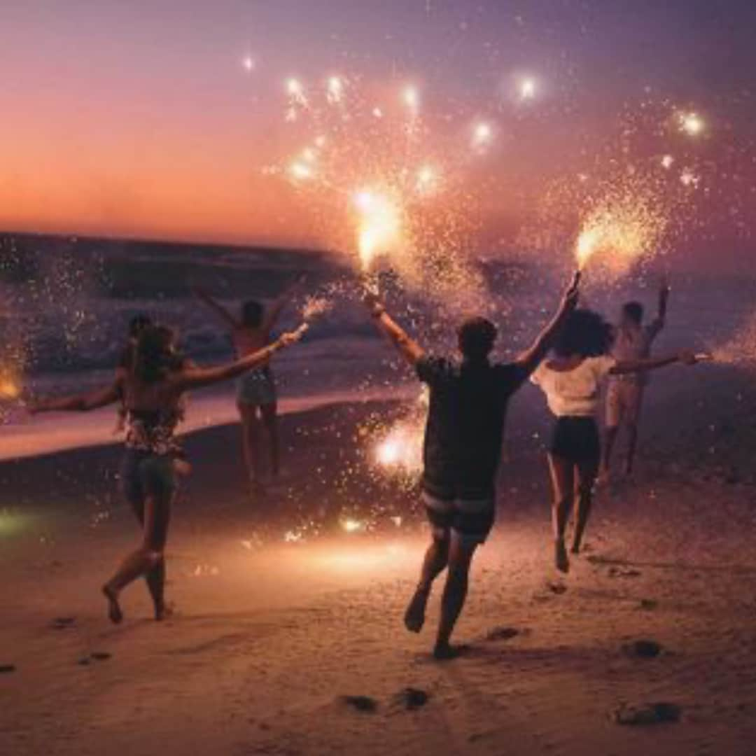 オーシャンパシフィックさんのインスタグラム写真 - (オーシャンパシフィックInstagram)「Time to sparkle! Happy Fourth!」7月5日 0時06分 - opoceanpacific