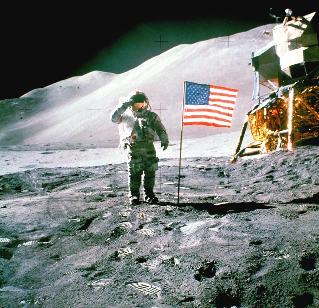 lifeのインスタグラム：「U.S. astronaut James B. Irwin saluting the American flag next to lunar module, Falcon, on the surface of the moon during the Apollo 15 mission in 1971.  LIFE has long been a chronicler of American history and culture. Today, July 4th, we celebrate Independence Day! Click the link in our bio to see more from the Story of America in 100 Photographs. 🇺🇸  (📷 NASA/LIFE Picture Collection)  #LIFEMagazine #LIFEArchive #USA #America #July4th #IndependenceDay #Celebration #NASA #Flag」