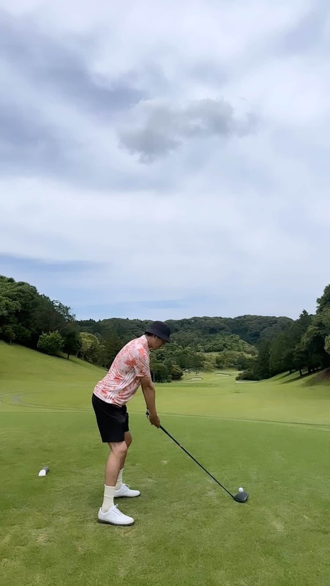 時任勇気のインスタグラム：「久々のスロー🏌️‍♂️ もっと綺麗なスイング目指して☝️」