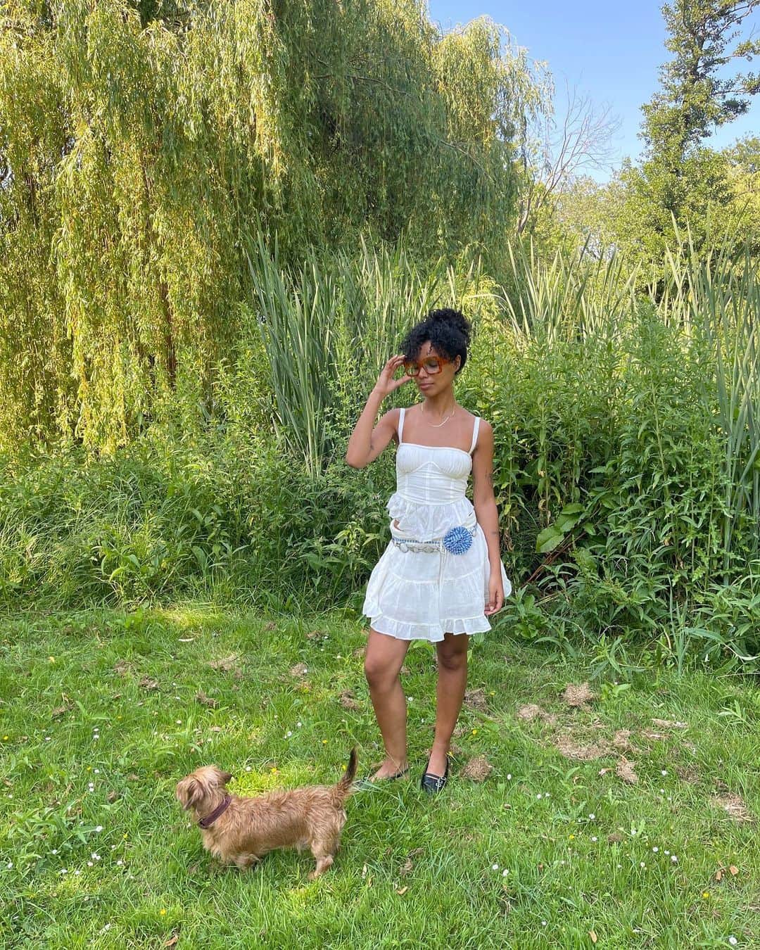 freepeopleのインスタグラム：「@fiahamelijnck in the perfect summer attire. Link in bio.」