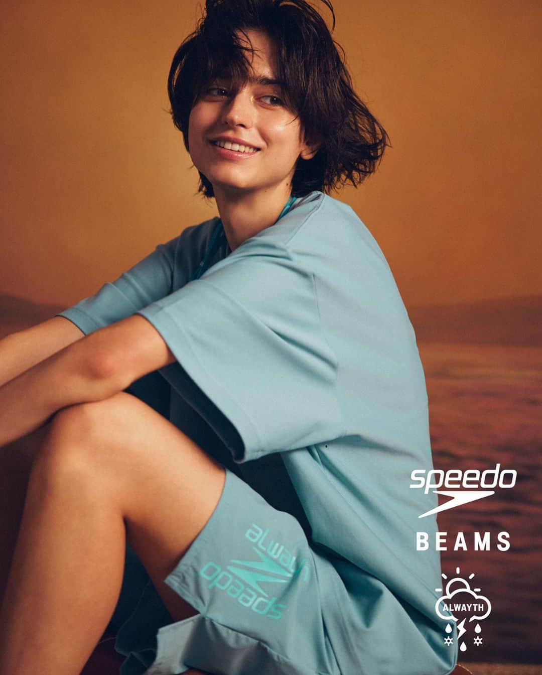 BEAMS MENさんのインスタグラム写真 - (BEAMS MENInstagram)「… 〈ALWAYTH × Speedo × BEAMS〉 7.8（Sat.）Release . 毎回人気を博している世界を代表するスイムウエアブランド〈Speedo〉と〈BEAMS〉との別注コレクション。 今回は、多くが謎に包まれている全天候型ブランド〈ALWAYTH〉を迎え、初となるトリプルコラボレーションが実現。 水陸両用でお使いいただけるスイムショーツをはじめ、本別注のために制作したスペシャルロゴを背面に大きくプリントしたラッシュTシャツ。加えて、撥水性、高ストレッチ性、UV機能を兼ね備えたキャップとウォータープルーフバッグの計4型を展開。 併せて〈Speedo〉と〈BEAMS〉の別注コレクションも同時発売。ネイビーとグレーのワントーンでまとめたソリッドなデザインが、様々なスタイルにマッチするコレクションに仕上がりました。  高い機能性とデザイン性を兼ね備えた両コレクションは、7月8日（土）より〈BEAMS〉レーベル取り扱い店舗(一部店舗を除く)、ビームス公式オンラインショップにて発売です。 . Photography_ @teruohorikoshi Direction&styling_ @yujililynakata Hair&make-up_ @toyodayousuke  . @allweatherproof @speedo_japan @beams_official @beams_mens_casual #alwayth #speedo #beams #alwayth_speedo_beams #speedo_beams」7月4日 16時57分 - beams_mens_casual