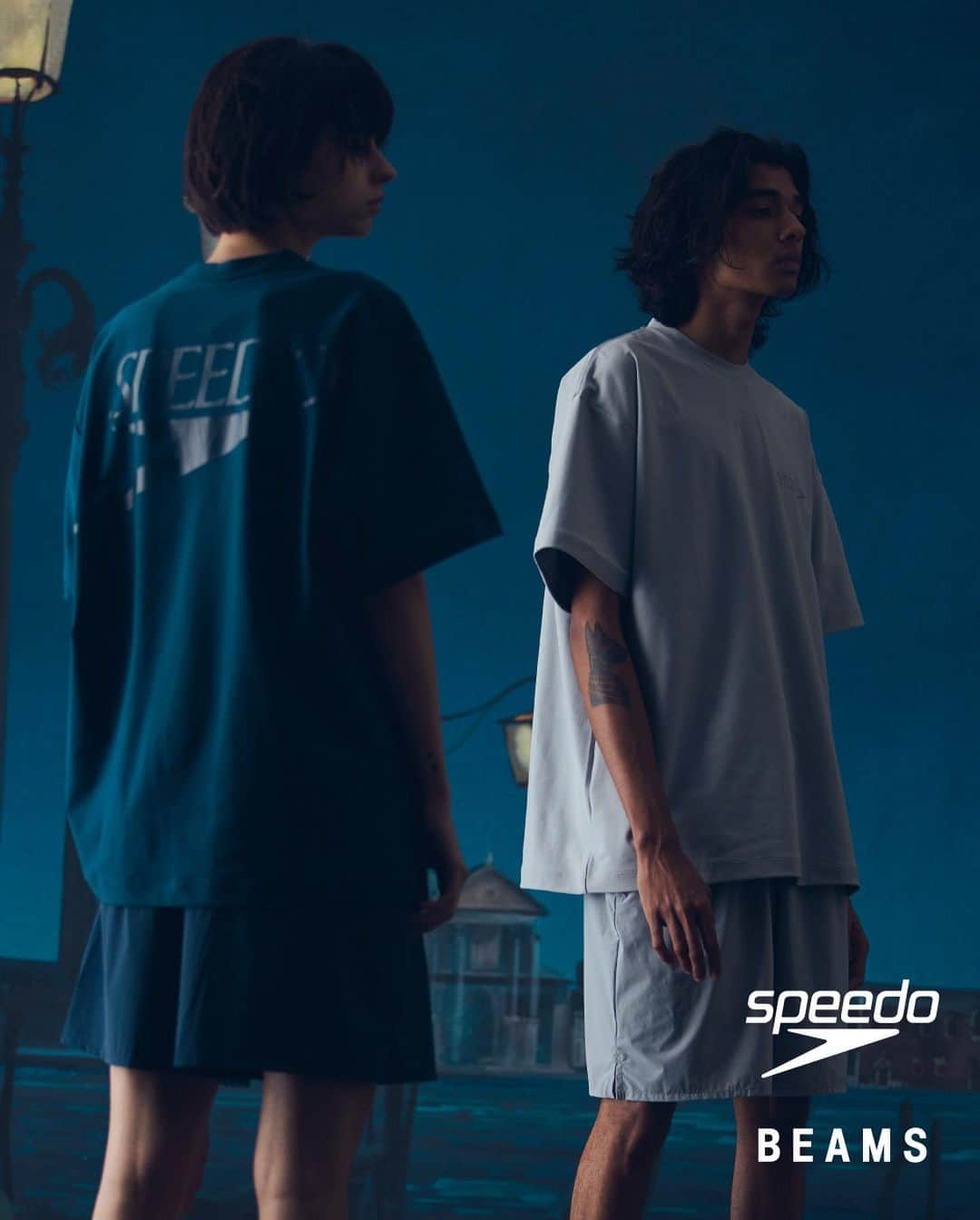 BEAMS MENさんのインスタグラム写真 - (BEAMS MENInstagram)「… 〈Speedo × BEAMS〉 7.8（Sat.）Release . 毎回人気を博している世界を代表するスイムウエアブランド〈Speedo〉と〈BEAMS〉との別注コレクション。 今回は、多くが謎に包まれている全天候型ブランド〈ALWAYTH〉を迎え、初となるトリプルコラボレーションが実現。 水陸両用でお使いいただけるスイムショーツをはじめ、本別注のために制作したスペシャルロゴを背面に大きくプリントしたラッシュTシャツ。加えて、撥水性、高ストレッチ性、UV機能を兼ね備えたキャップとウォータープルーフバッグの計4型を展開。 併せて〈Speedo〉と〈BEAMS〉の別注コレクションも同時発売。ネイビーとグレーのワントーンでまとめたソリッドなデザインが、様々なスタイルにマッチするコレクションに仕上がりました。  高い機能性とデザイン性を兼ね備えた両コレクションは、7月8日（土）より〈BEAMS〉レーベル取り扱い店舗(一部店舗を除く)、ビームス公式オンラインショップにて発売です。 . Photography_ @teruohorikoshi Direction&styling_ @yujililynakata Hair&make-up_ @toyodayousuke  . @allweatherproof @speedo_japan @beams_official @beams_mens_casual #alwayth #speedo #beams #alwayth_speedo_beams #speedo_beams」7月4日 17時00分 - beams_mens_casual