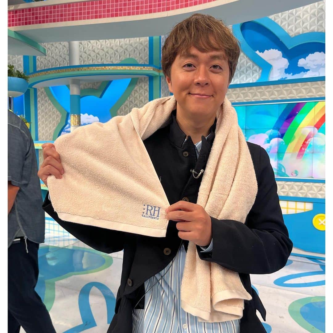 のインスタグラム：「きょう7月4日は…  毎週火曜日のコメンテーター #ヒャダイン さんの誕生日でした🎂  🎉おめでとうございます🎊  今年の春に開催した #おは朝さくらまつり では ｢桜、いってきます｣を作詞作曲🎵  元気とユーモアで スタジオを明るくしてくださり ありがとうございます‼️」