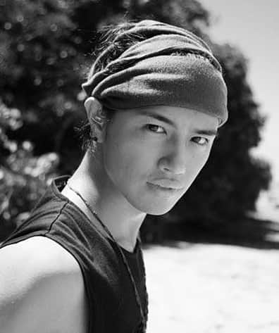 のインスタグラム：「2008 Nirai Kanai  photo：@yamagishi.shin  山岸さんの導きにて写真を始めた頃  有り難い  #こんな頃もあった」