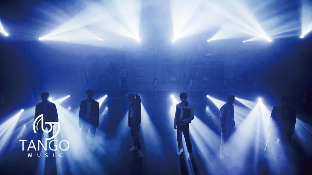 U-KISSのインスタグラム：「[M/V] 유키스(UKISS) - 갈래!(The Wonderful Escape) Performance ver.  ➡https://youtu.be/IVKgwJauNaQ  #UKISS #유키스 #PLAYLIST #갈래! #TheWonderfulEscape」