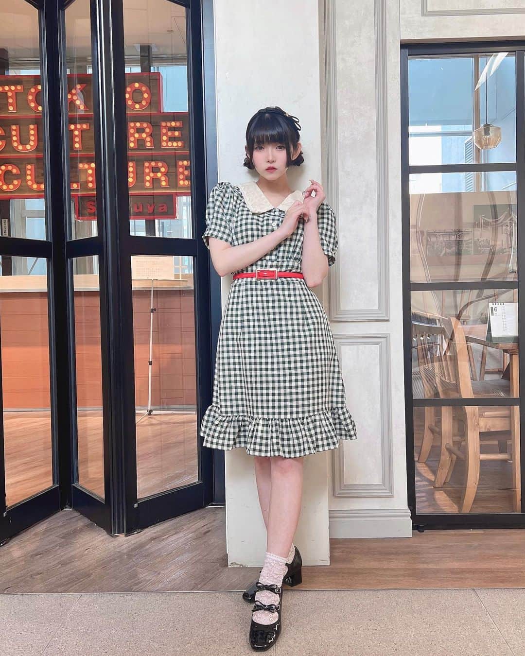 早﨑優奈さんのインスタグラム写真 - (早﨑優奈Instagram)「6月のゲーム部の私服！🎮⋆͛ テーマは『銀座でクリームソーダを飲んでそうな良いところのお嬢様』でした」7月4日 18時09分 - hayasaki_yuna