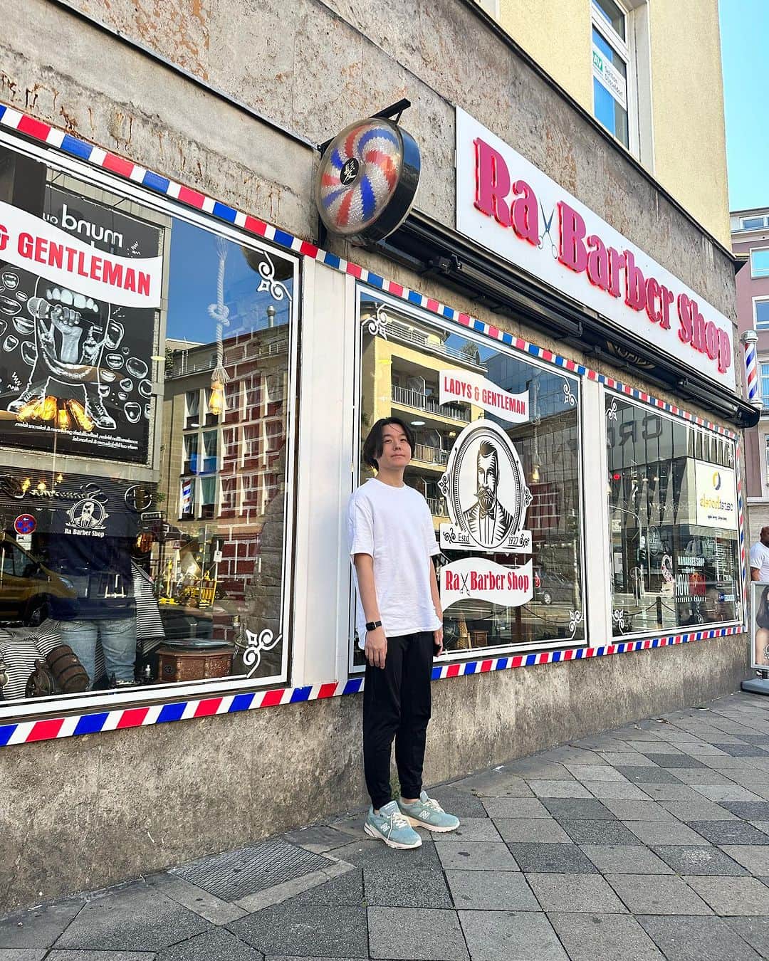 RAM RIDERのインスタグラム：「髪切りたい」