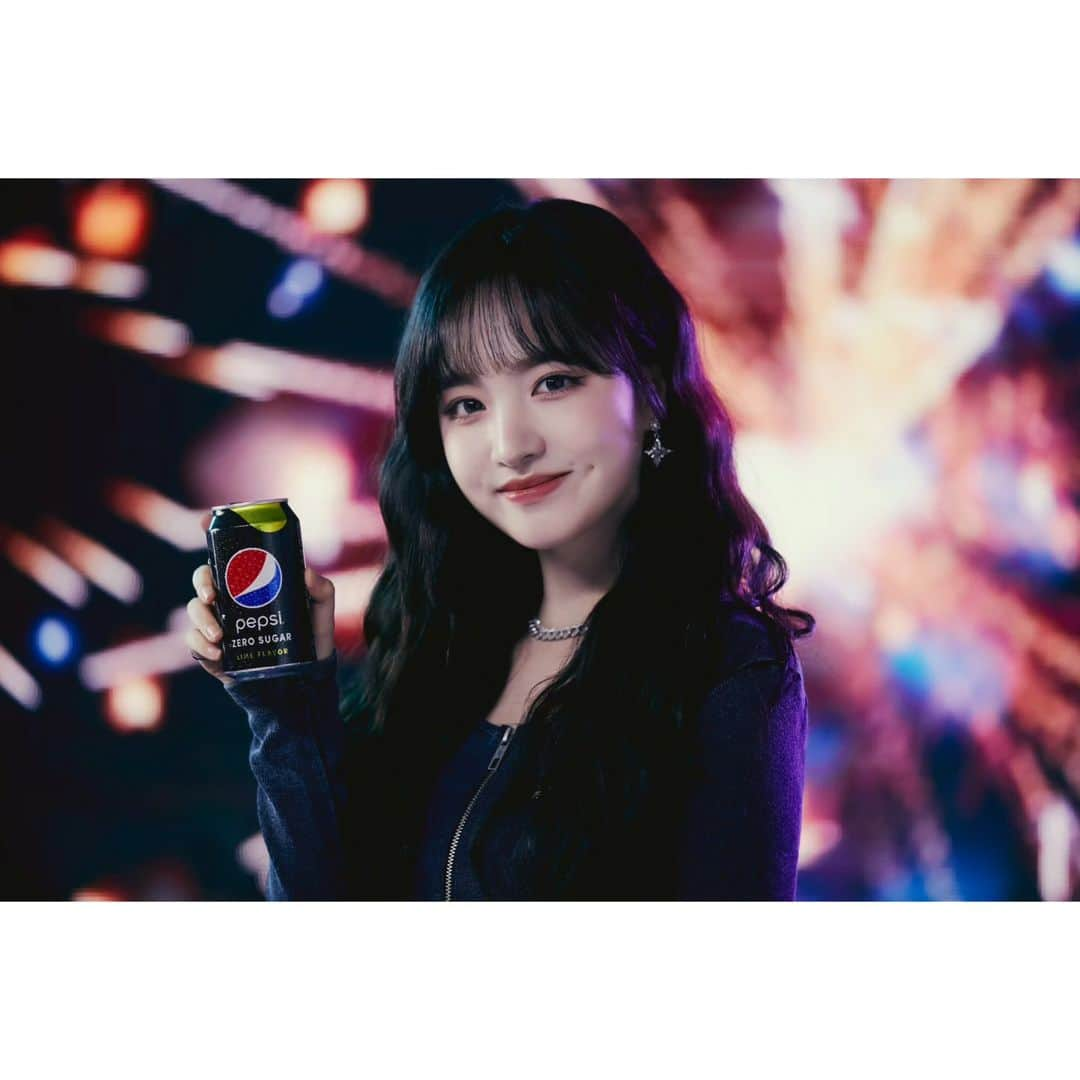 IVEさんのインスタグラム写真 - (IVEInstagram)「[#PEPSIxSTARSHIP] 2023 #PEPSI X #STARSHIP  PEPSI PARTNER  IVE  CONCEPT PHOTO 리즈 LIZ  'I WANT' 2023. 07. 13 THU 6PM (KST)  #IVE #아이브 #펩시 #PEPSI_ZERO_SUGAR #펩시제로슈거 #LIZ #리즈 #광고」7月4日 19時00分 - ivestarship