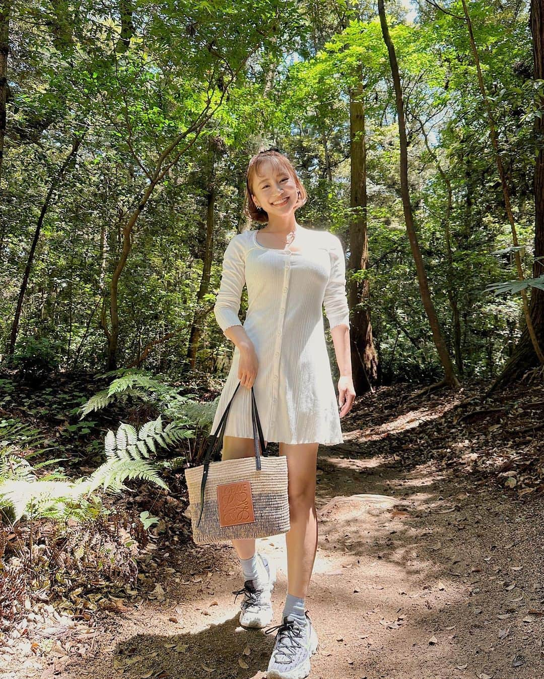 田辺莉咲子のインスタグラム：「Power charge from nature🌳」