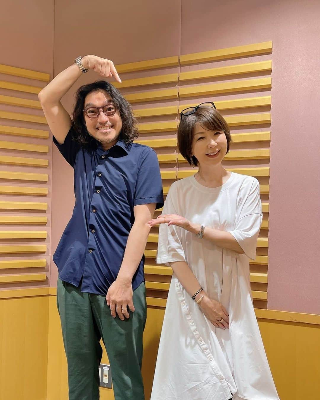 伊藤蘭さんのインスタグラム写真 - (伊藤蘭Instagram)「📻 7月9日 日曜日オンエアの ラジオ「RAN To You」は、 トータス松本さんが ゲストにお越しくださっての 楽しい収録となりました！ 有難うございました✨ ⁡ 今回から月1回、1時間番組に✨ ⁡ 「伊藤蘭  RAN To You 」 ニッポン放送 7月9日(日) 19:00〜20:00 https://www.1242.com/ ⁡ ✨メール📱もお待ちしています！ ran@1242.com ⁡ ✨番組ハッシュタグ #rantoyou ⁡ #伊藤蘭 #ランスタグラム #トータス松本 さん #ウルフルズ #ラジオ番組 #ニッポン放送 #RANToYou #rantoyou #radiko #蘭からあなたへ  #あんな話やこんな話❣️ #コンサートツアー #50thAnniversaryTour🎤 #StartedfromCandies✨ #3rdAlbum💿 #7月19日発売 #LEVEL9.9 #レベルナインポイントナイン #トータスさんが蘭ママのお店にも😆 #どうぞお楽しみに💕」7月4日 19時49分 - ranito_official