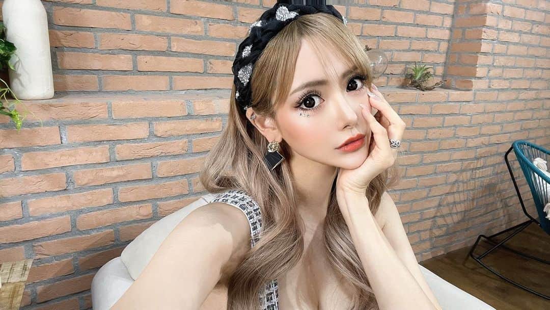葉月芽生のインスタグラム