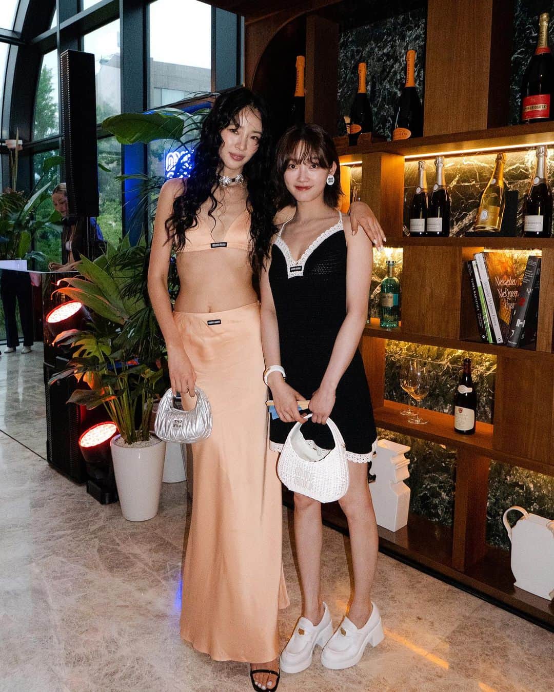 가로수길 , Seoulさんのインスタグラム写真 - (가로수길 , SeoulInstagram)「Miu Miu Club L’ETE_Seoul  몬드리안 호텔에서 열린 미우미우 칵테일 파티 ✨  진짜 최고의 행사 였다용 ❣️🫣」7月4日 20時05分 - jaylim1