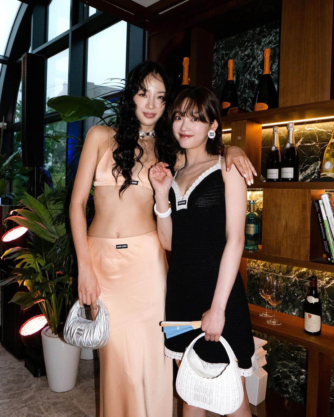 가로수길 , Seoulさんのインスタグラム写真 - (가로수길 , SeoulInstagram)「Miu Miu Club L’ETE_Seoul  몬드리안 호텔에서 열린 미우미우 칵테일 파티 ✨  진짜 최고의 행사 였다용 ❣️🫣」7月4日 20時05分 - jaylim1