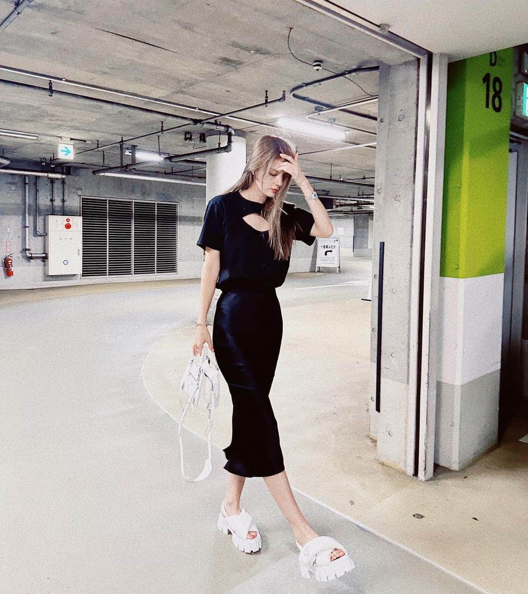 マギーのインスタグラム：「打ち合わせざんまいな1日🦋 秋以降から、報告し始めれるかな〜 地道に少しずつ、地をしっかり固めながら進んでいきます🫶」
