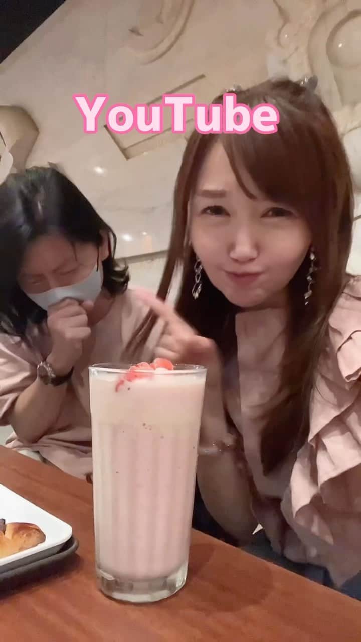 開高明日香のインスタグラム：「久しぶりにYouTube撮ろうと思ったら。。。  #開高明日香チャンネル #youtube #奥田民生」