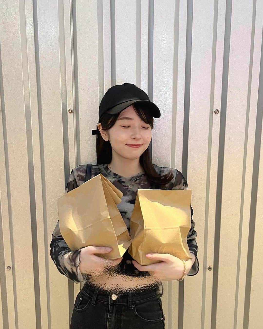 のインスタグラム：「. もう7月に入りましたね🤔  皆さんは最近何してますか~？」