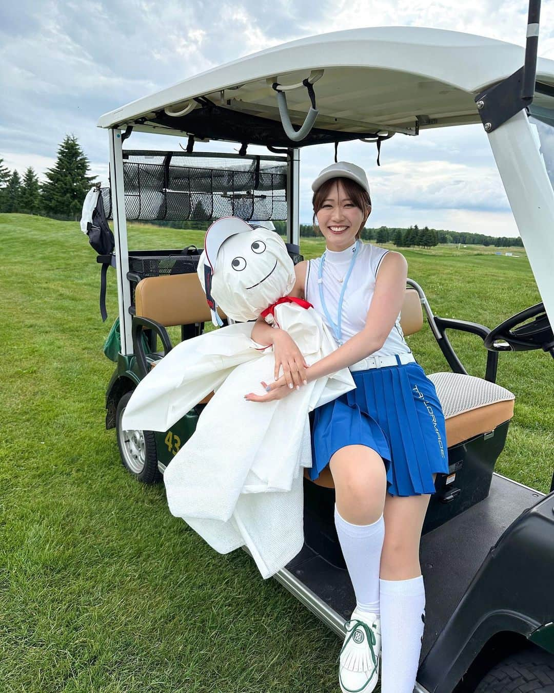 藤澤響花さんのインスタグラム写真 - (藤澤響花Instagram)「セガサミーカップ開催中、雨予報をお天気に変えてくれた影の立役者てるてる🙏 絶妙な顔してる🙄😀💥  #セガサミーカップ #セガサミー #北海道  #テーラーメイド #テーラーメイドアパレル  #taylormade  #taylormadeapparel  #ゴルフ女子#ゴルフウェア#ゴルフ#ゴルフ男子#ゴルフ場#ゴルフコーデ#ゴルフファッション#北海道旅行#golflife#golfaddict#golfstagram #골프#골프스타그램#골프웨어#高尔夫」7月4日 22時02分 - kyoka_fujisawa