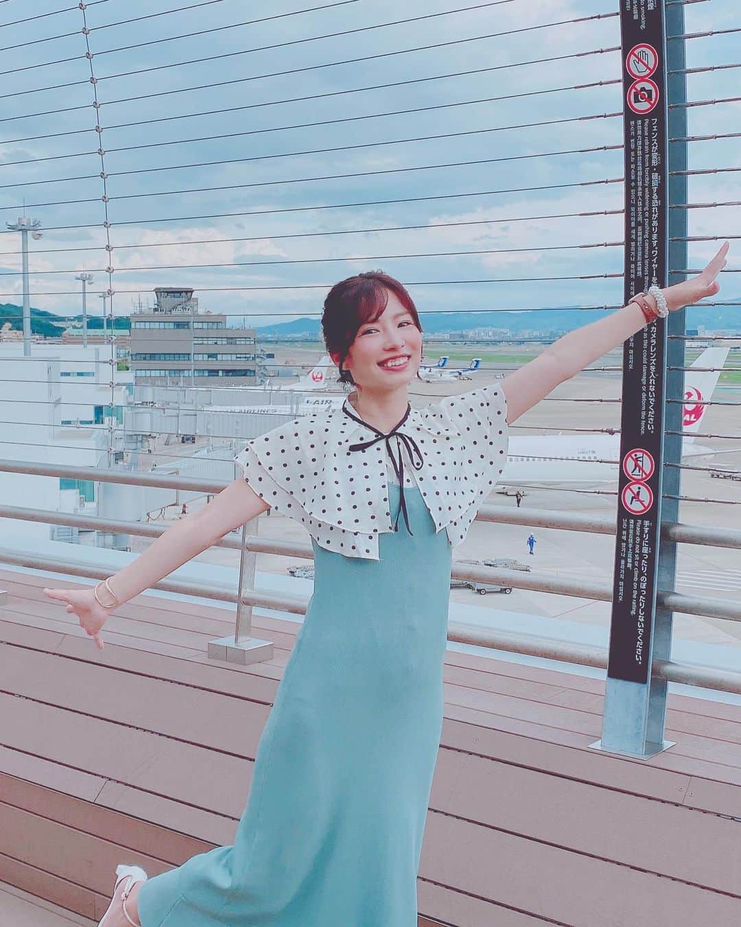 岸田麻佑さんのインスタグラム写真 - (岸田麻佑Instagram)「♡ 生誕祭の時は珍しく 美容室でヘアセット♡ . プロの方にやってもらうと やっぱり違うよね୨୧笑 . #birthday #誕生日  #ヘアアレンジ #ヘアセット  #birthdayfashion」7月4日 22時58分 - mayu_kishimayu
