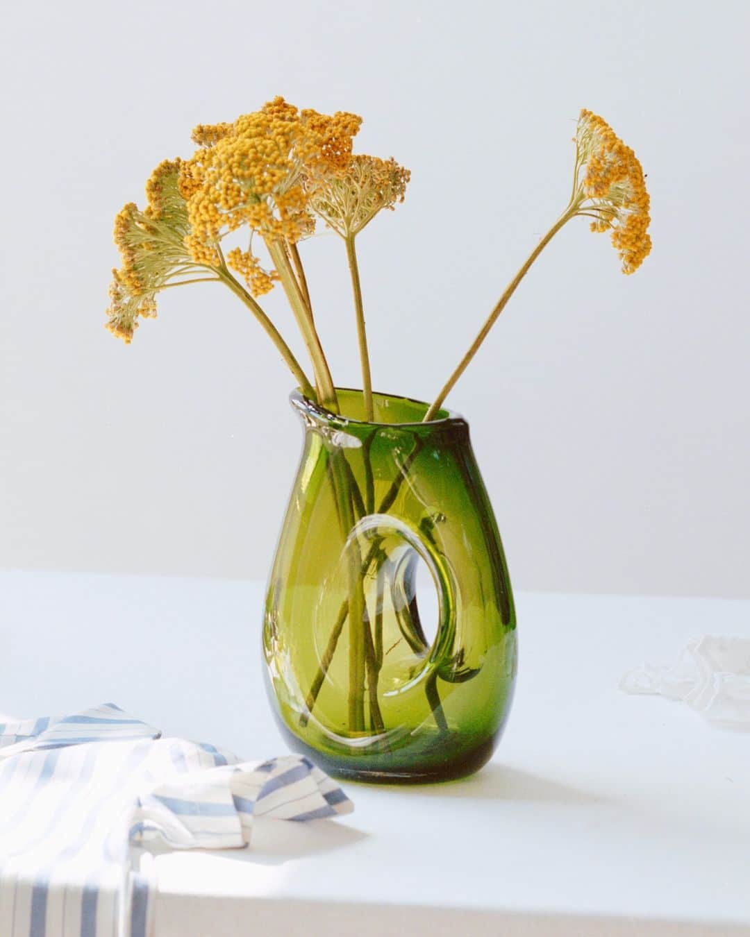 ARKETさんのインスタグラム写真 - (ARKETInstagram)「The Dutch design studio @polspotten has created this weighty, yet delicate glass jug. A beautiful piece perfect for serving cold beverages, or perhaps as a vase for flowers.  - Dutch brand, Pols Potten, was founded in 1986 to bring worldly creativity, colourful design and unconventional thinking into living spaces. Their collections of tableware and décor items infuse homes with an uplifting energy that radiates warmth and playfulness. - Explore all of our Pols Potten pieces: link in bio. - #ARKET」7月5日 1時01分 - arketofficial