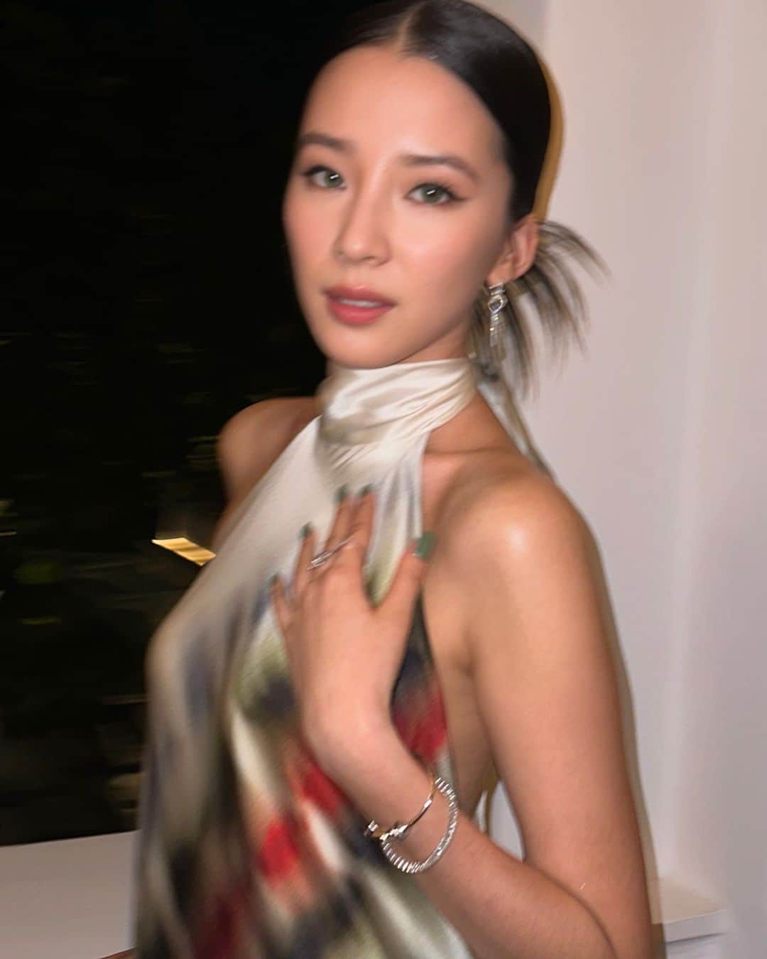 アイリーン・キムさんのインスタグラム写真 - (アイリーン・キムInstagram)「Skincare is sexy✨」7月5日 1時48分 - ireneisgood