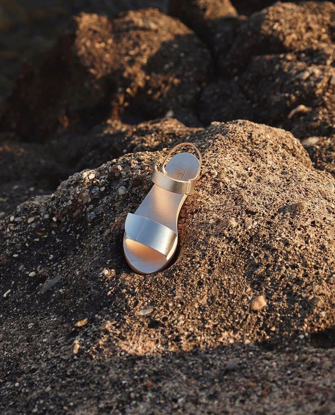 のインスタグラム：「In collaboration with @monsieurl_officiel our Casey sandal is part of our unisex collection for summer 23.  #ancientgreeksandals #ags #sandals #summer #handmadeingreece」