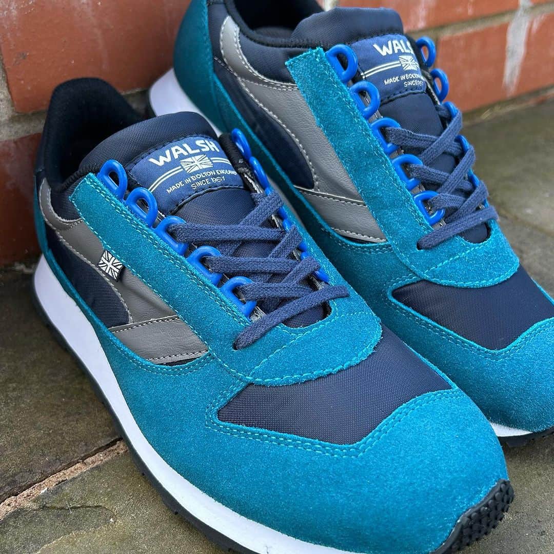 ウォルシュのインスタグラム：「Shop Up to 60% Off in the Walsh Summer Sale.  Shop Online Now - normanwalshuk.com  #normanwalsh #britishmade #sneakers #trainers #ukmfg #madeinbritain」