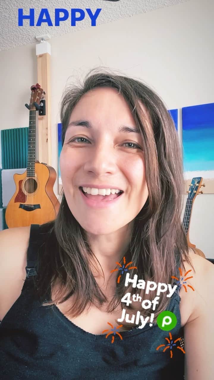 KATのインスタグラム：「Happy 4th of July!! I feel so privileged and honored to live in the United States. I hope you all have a wonderful day with friends and family!」