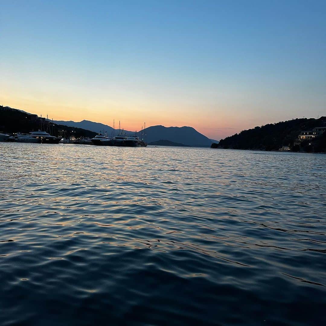 クラウディオ・マルキジオさんのインスタグラム写真 - (クラウディオ・マルキジオInstagram)「Un’altra bella scoperta 🇬🇷 #greece #meganisi #quiet #nature #island」7月5日 6時10分 - marchisiocla8
