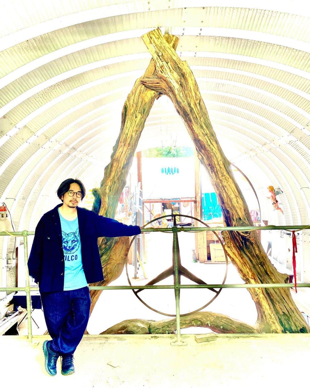 後藤正文のインスタグラム：「ブリストルのRock Away Parkにて。✌️🕊️☮️  Photographer @mitch_ikeda」