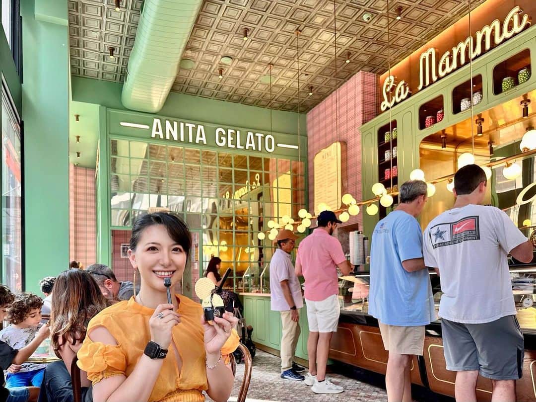 矢部あやのインスタグラム：「チョコレート推しのジェラート屋🍫 濃厚で美味しかった🤤❤️ ・ #anitagelato #anitagelatonyc」