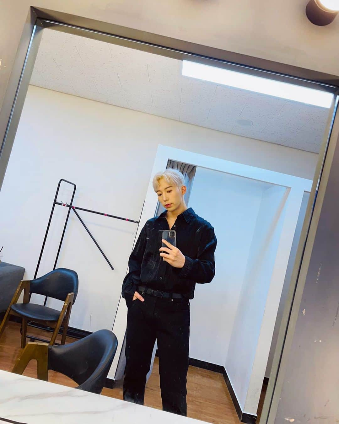 フンのインスタグラム：「. 킬링댄스 공개되었습니다! 열심히 준비했으니 즐겨주세요!  #ukiss #킬링댄스 #kissme #갈래」