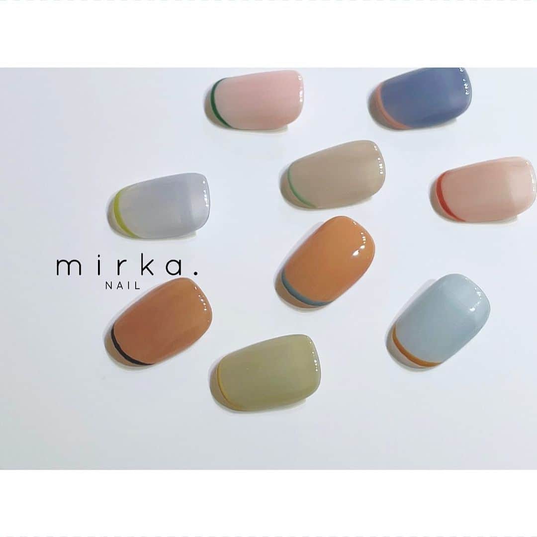 mirka. NAIL(ミルカネイル)のインスタグラム：「⁡ ⁡ ⁡ new !! ⁡ ⁡ ⁡ カラーサンプル増やしました🫶 ⁡ ⁡ #mirkanailsample ………………………………………………………… ⁡ ご予約、お問い合わせは LINE ID⇒ @mirka.nail (@含む)まで。 ⁡ ご新規様はハイライトの「ご案内」と「ご予約方法」を必ずお読みいただいてからご予約くださいますようお願いいたします。 空き状況や詳細はLINEの投稿からご確認ください。 ⁡ ⁡ ⁡ ⁡ #mirkanail#nails#nail#nailart#naildesign #ショートネイル#ネイルアート#ネイルデザイン#ネイル#大人ネイル#シンプルネイル#オフィスネイル#ニュアンスネイル#ナチュラルネイル#カジュアルネイル#ショートネイルデザイン#美甲#夏ネイル#夏ネイル2023 #プライベートサロン#プライベートネイルサロン#東京ネイルサロン#東京ネイル#江東区ネイルサロン#森下#清澄白河 ⁡」