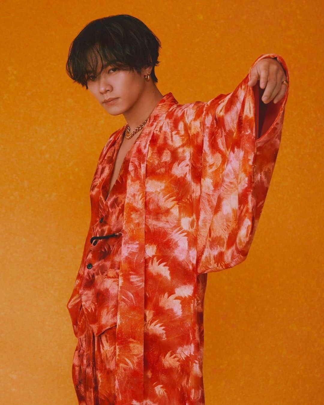 川村壱馬のインスタグラム：「THE RAMPAGE from EXILE TRIBE "Summer Riot 〜熱帯夜〜" Artist photo.  @the_rampage_official  #THERAMPAGE #EXILETRIBE #川村壱馬」