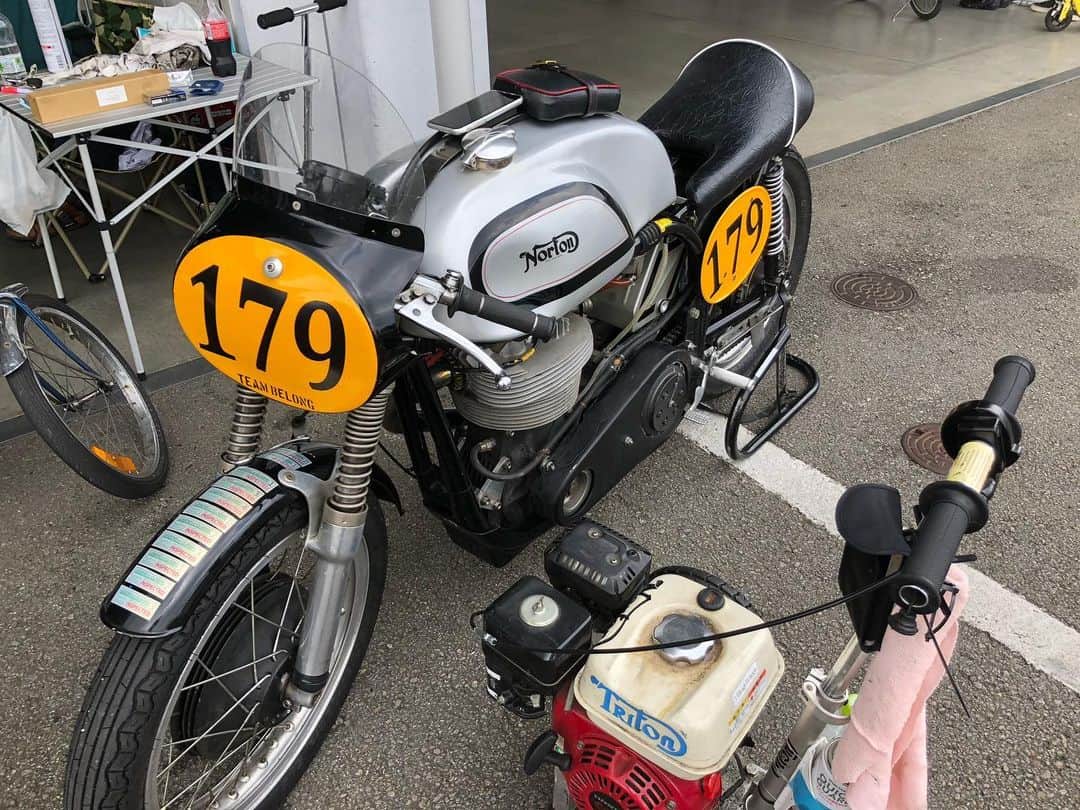 KIYOのインスタグラム：「MCFAJクラブマンロードレース11日目。  #mcfaj #mcfajクラブマンロードレース #fujiinternationalspeedway」