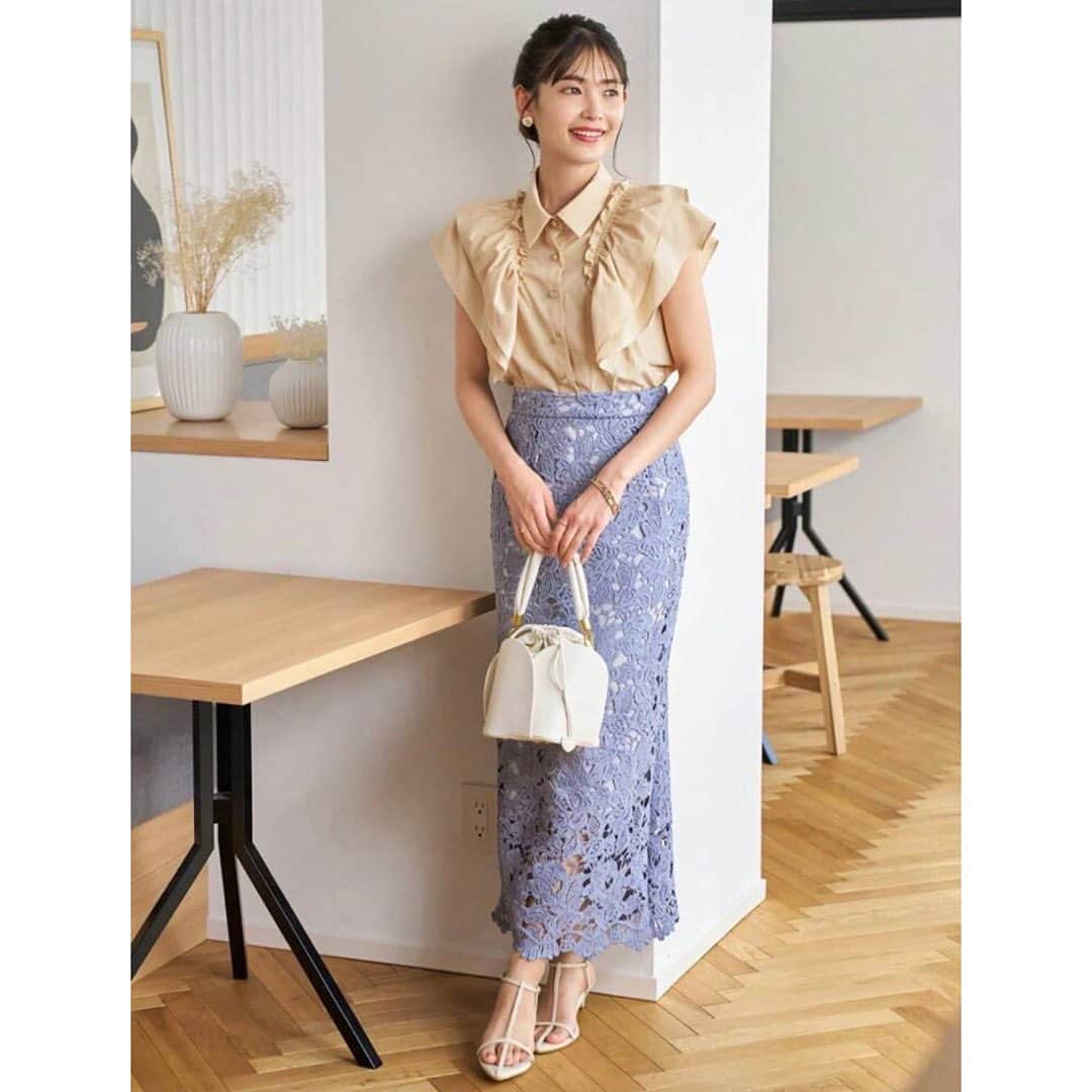 夏海のインスタグラム：「SHEIN にいます☺️  #shein #sheinコーデ #shein購入品 #fashion #cordinate #ootd #model #コーデ #モデル」