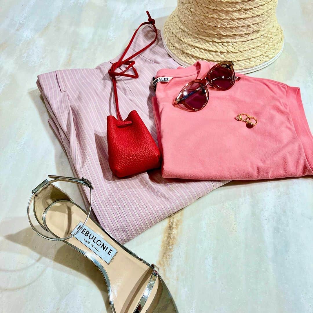 デミルクス ビームス 新宿のインスタグラム：「pink items🌷👚👙💄🛍️🦩💕  【《保存ボタン》を押して頂くと、気になる商品を後から見返せます⭕️是非、試してみてください😌】  #demiluxebeams  #demiluxebeams_shinjuku  #デミルクスビームス  #BEAMS #ビームス」