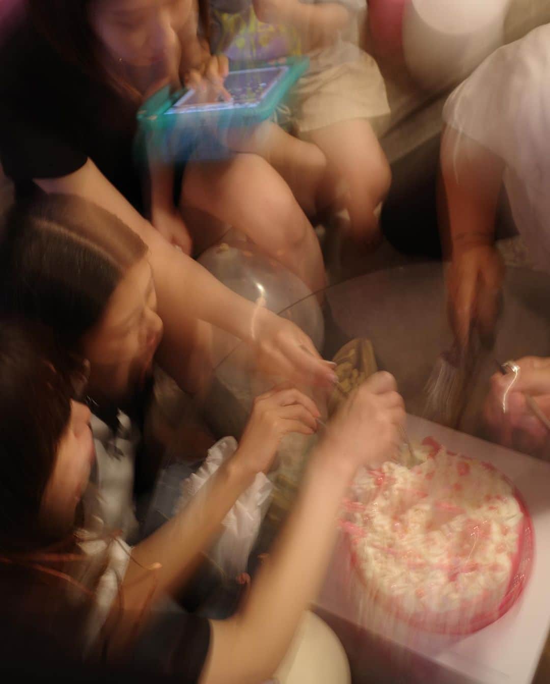 佐々木彩乃さんのインスタグラム写真 - (佐々木彩乃Instagram)「🎂🩷✨🎀  可愛いだけじゃなくてしっかり美味しい @marinehouse_yourstorycake のデコケーキ。  上に乗ってるラメチョコも食べれたし キラキラ派手ピンクが可愛いかった💗」7月5日 19時13分 - ayano__sasaki