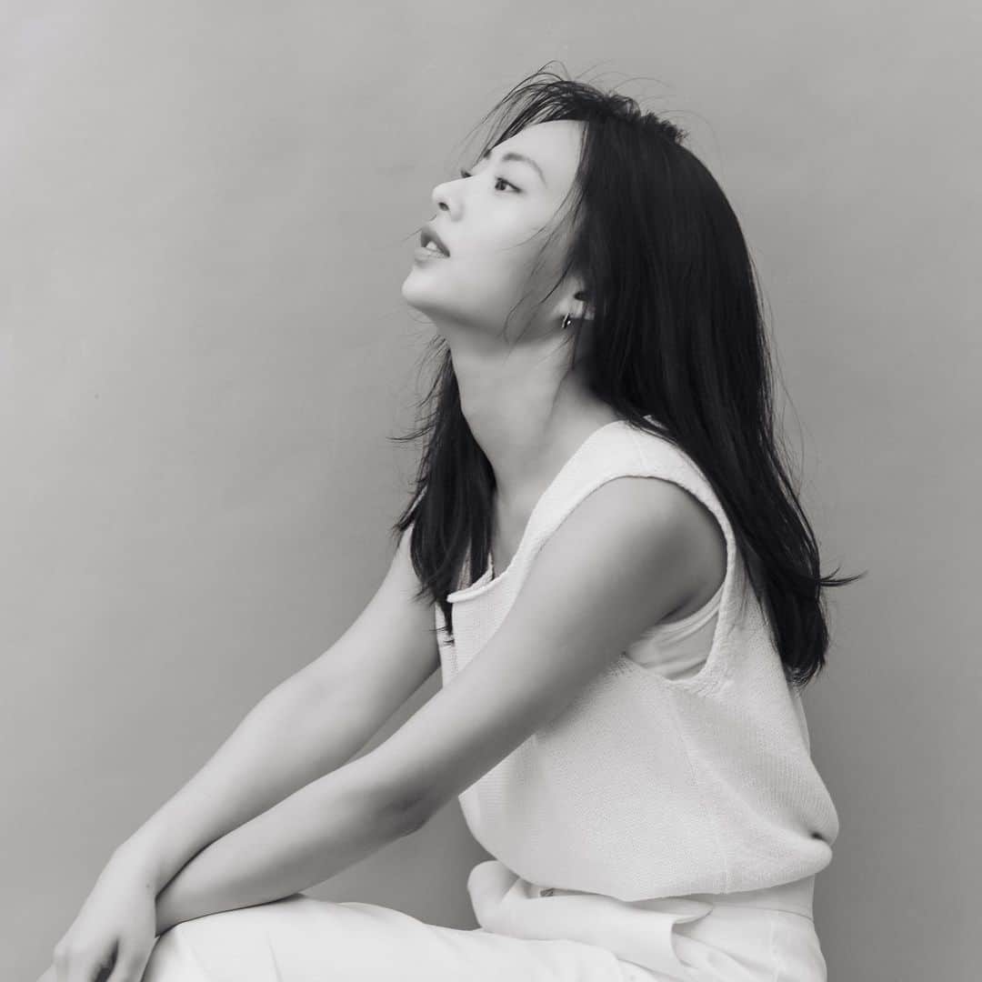 キングコングエンターテインメントさんのインスタグラム写真 - (キングコングエンターテインメントInstagram)「♪ ♩ ♬ Happy Birthday to Song Ji Yeon ♪ ♩ ♬ - #송지연 #SongJiYeon #생일축하합니다 #HBD #Birthday_cut #B_cut #🎂 #🎉 #🖤」7月5日 10時35分 - kkbyss
