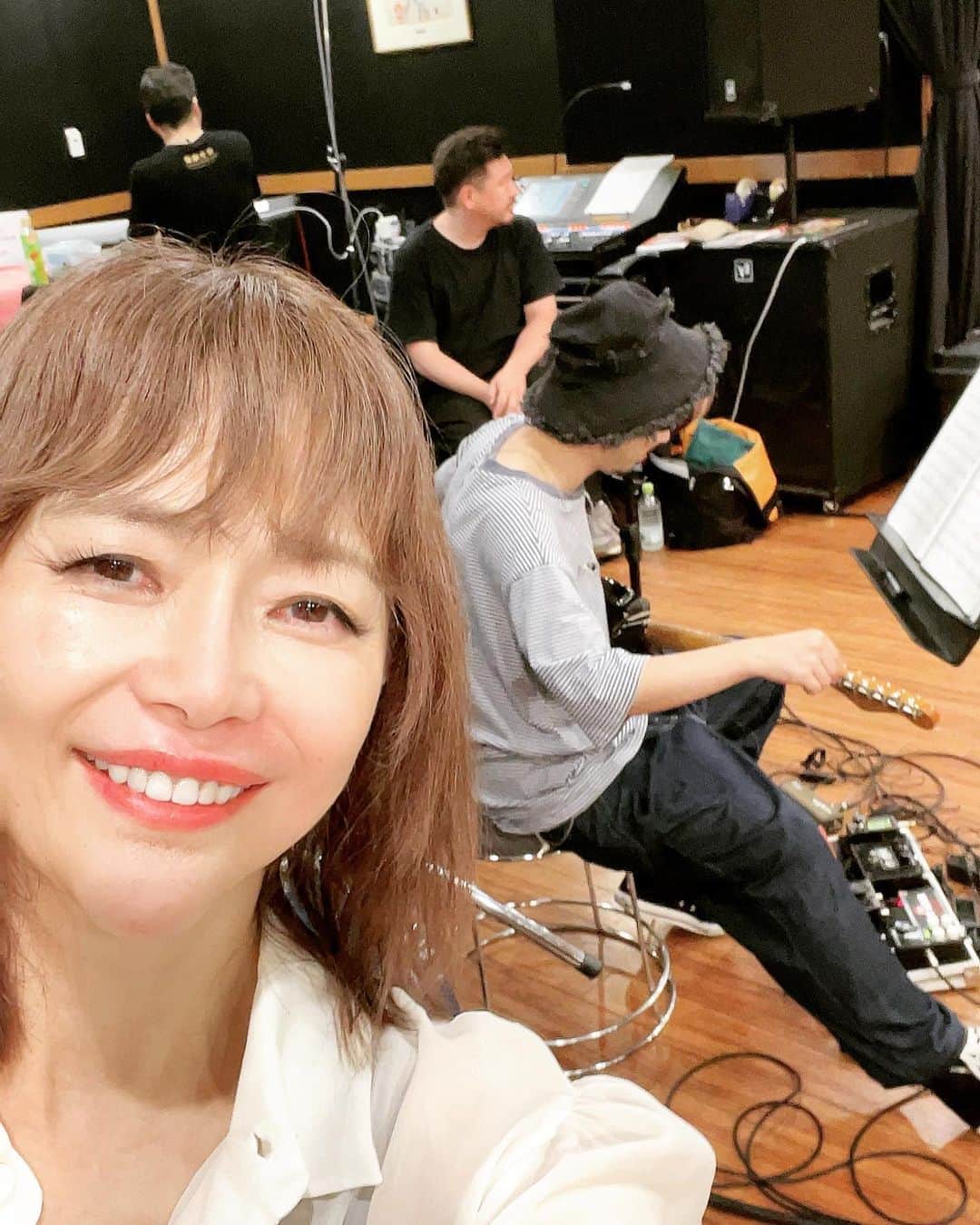 青田典子のインスタグラム：「明々後日 7/8(土)に開催します  Noriko Aota Live at CITAN 「Scramble mode」  ライブにむけてリハーサルをしました (*´∀`)♪*･゜ﾟ･*:.｡..｡.:*･'･*:.｡. .｡.:*･゜ﾟ･*  それぞれに最後の音確認です *･゜ﾟ･*:.｡..｡.:*･''･*:.｡. .｡.:*･゜ﾟ･*♪  みなさんと共に、素敵な時間を過ごせますように❤️  CITANでお会いしましょうね *･゜ﾟ･*:.｡..｡.:*･''･*:.｡. .｡.:*･゜ﾟ･*♪✨  Noriko Aota Live at CITAN 「Scramble mode」 日程：7月8日（土） 会場：CITAN(東京都中央区日本橋大伝馬町15-2) 開場：18:00 / 開演：19:00 チケット：4,000円 （立見・自由席） ※チケット番号順入場 https://230708citan.peatix.com  出演者： 青田典子（Vo.） 及川創介（Pf） 伊藤翔磨（Gt）  #CITAN #Scramblemode #青田典子 #及川創介 #伊藤翔磨」