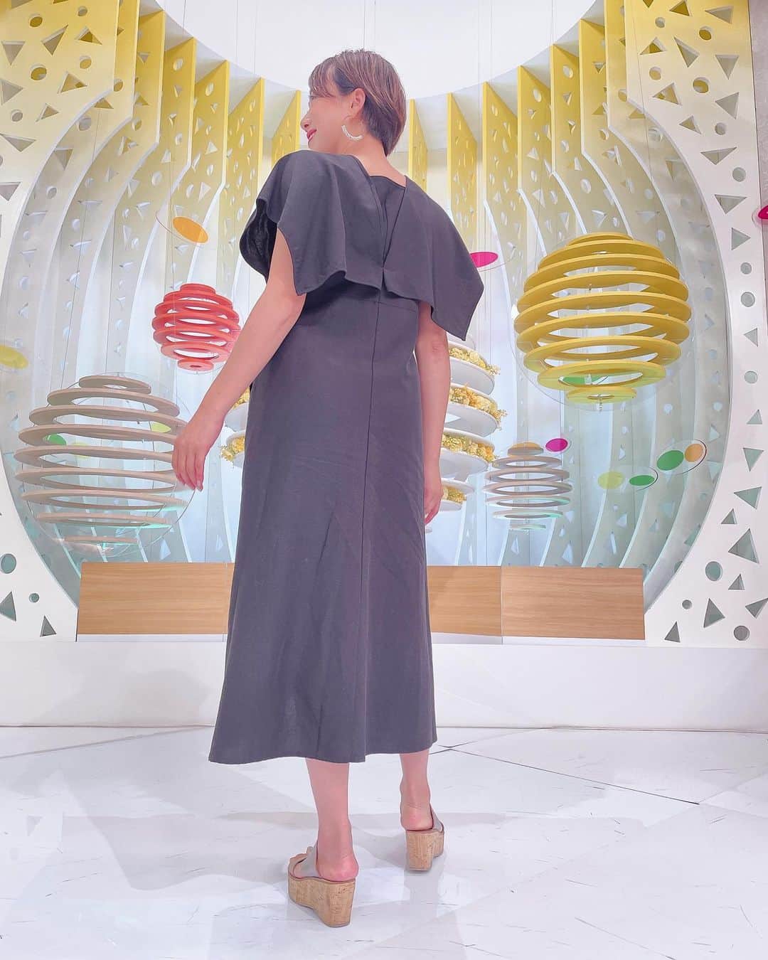 越村江莉のインスタグラム：「@luxe_garden_official  @luxegarden_mza   luxecollectionさんから お借りしました！ saleですよー🩷🩷」