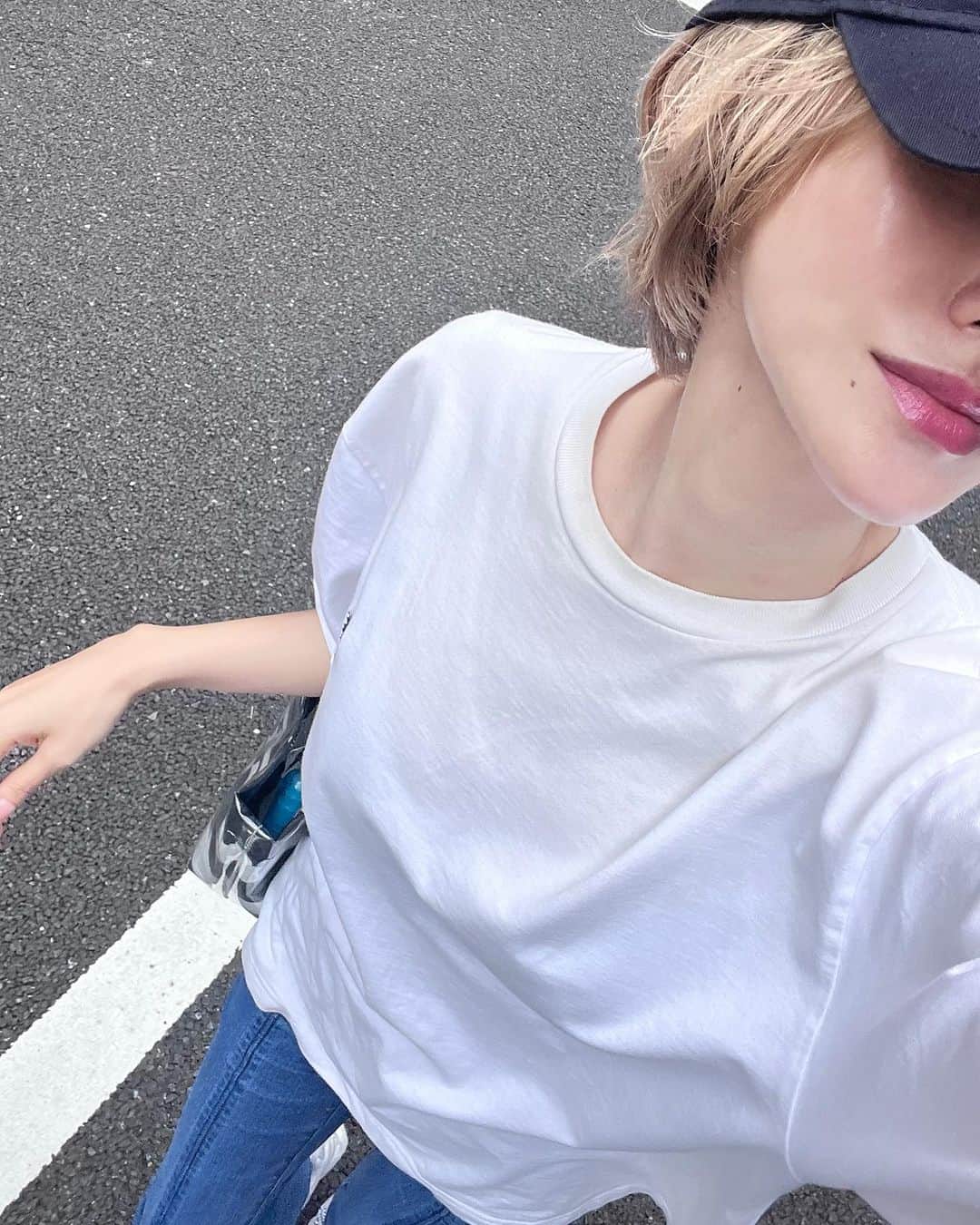 &mのインスタグラム：「ボトックスと糸やりたいな🪡」