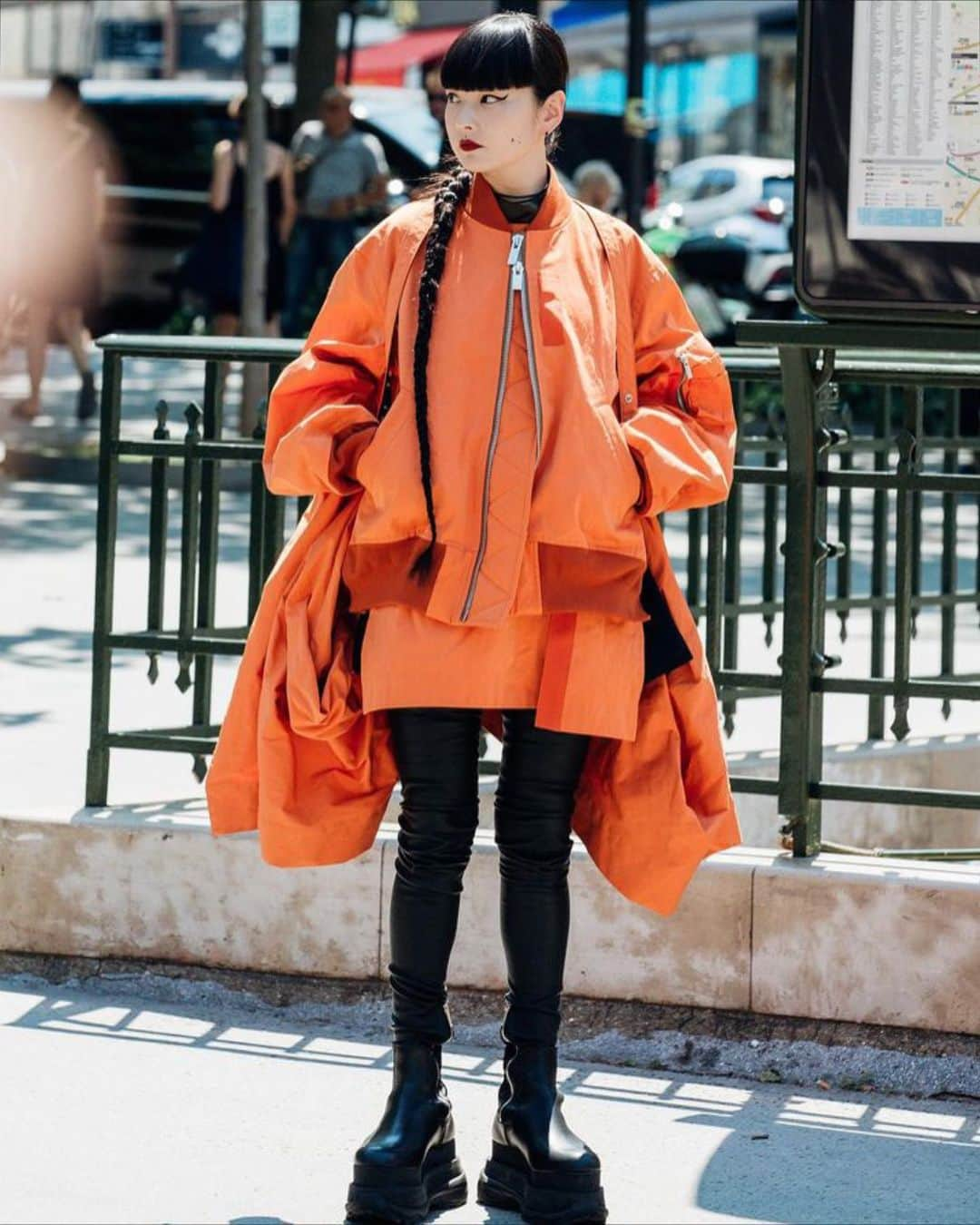 秋元梢のインスタグラム：「🧡sacai🖤 #pmfw #sacai」