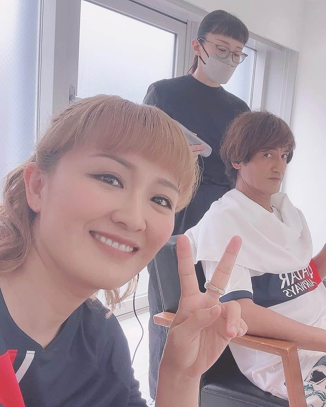 丸山桂里奈さんのインスタグラム写真 - (丸山桂里奈Instagram)「おはようございます😍 本日はとある撮影です📷ただいま絶賛準備中〜 そして‼️私ごとと大々的にではありますが、ホリプロスカウトキャラバンが始まります〜😃🙏 事務所としても大きなイベントになりますし、なんと私のマネージャーの大崎さんが実行委員長を務めます👍わーいわーい。見るからに形がうまそうなマネージャーさんです😍👋 そして、本日まもなくではありませんが日中以上夕方前くらいに渋谷の、宮下パークでチラシ配りをするそうなのでぜひ大崎さんを見かけた方はチラシをもらってください😍よろしくお願いします〜😏🎵🙏  #ホリプロ #スカウトキャラバン #2023 #ナチュラルガール #チラシ配り #ぜひよろしくお願いします #みんな仲間になりましょう #いい意味で #インスタバエ」7月5日 13時31分 - karinamaruyama