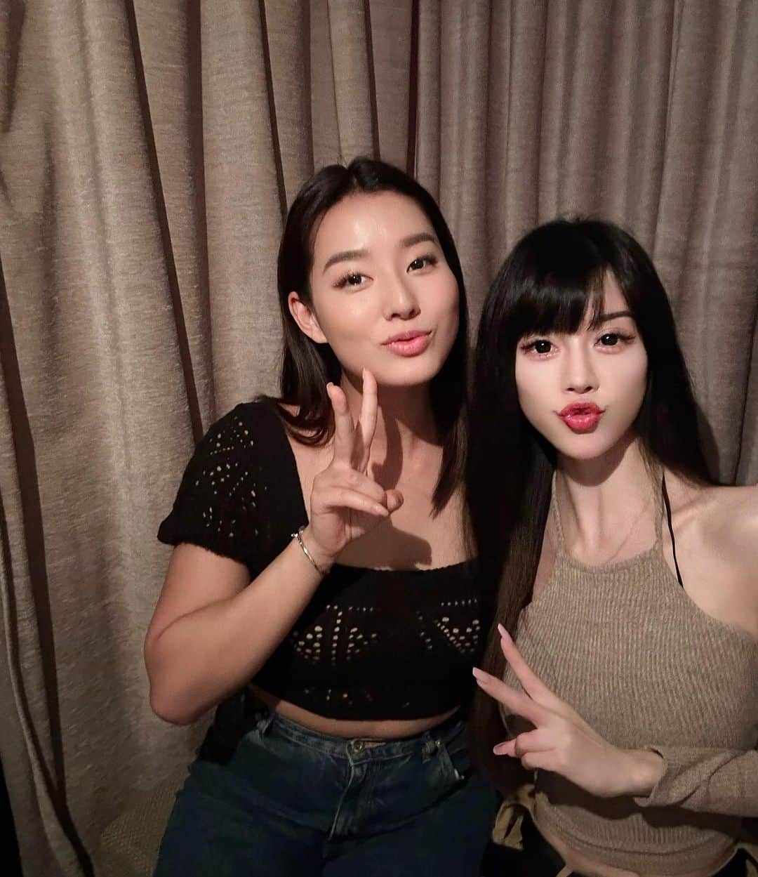 すみれのインスタグラム：「My girls @yumisecrets & @mikokissy back in Tokyo after so long 🥹🫰   Missed you babes! To many more memories together! ✨」