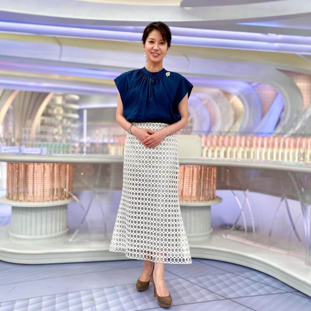 フジテレビ「プライムニュース イブニング」さんのインスタグラム写真 - (フジテレビ「プライムニュース イブニング」Instagram)「#イット ！まもなくOAです   ●奈良の名所・ #竜田川 が突然“ #蛍光色 ”に  ●１００ｍ級“ #黄砂 の壁”夜にも日本襲来  ●申し込み殺到！ #こども誰でも通園制度 ●物価上昇！みなさんの収入はどうなっている？ 公務員から芸能人まで… #お給料 を聞いてみた   #榎並大二郎 @enami_daijiro #宮司愛海 @manami_miyaji   #木村拓也 @takuya.kimura0801 #立石修 #遠藤玲子 @reiko.endo_0429   #住田裕子   #ガチャピン @gachapin_official #竹俣紅 @benitakemata_official   #勝野健 @ken.katsuno #フジテレビ #アナウンサー 公式HP：https://www.fujitv.co.jp/livenews_it/ FNNプライムオンライン：https://www.fnn.jp/」7月5日 15時30分 - livenews_it